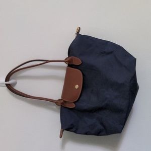 Longchamp Le Pliage Medium in Navy